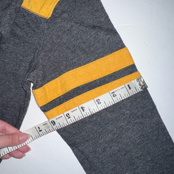 3/$10 KIDS SALE - Pittsburgh Steelers Long Sleeve - Picture 7 of 7
